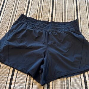 Lululemon track that shorts 5”